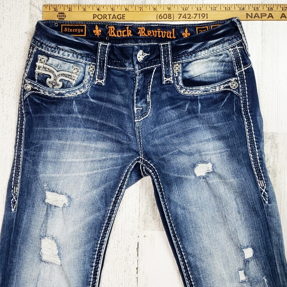*****SOLD****Rock Revival Staceya Skinny Jean's. - Picture 5 of 8